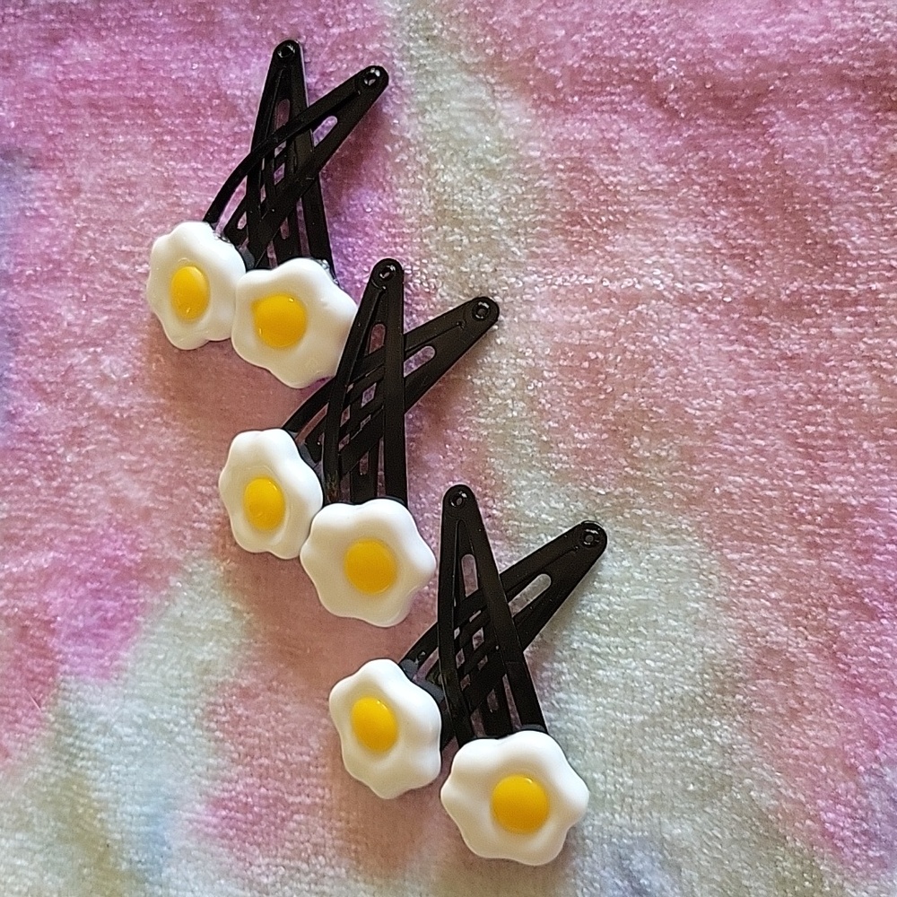 Nwt Handmade Fried Eggs Hairclips